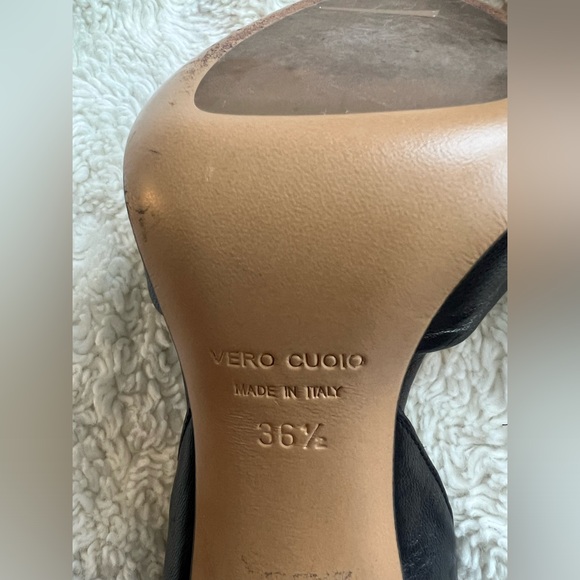 Madison Et Cie Black Leather Stiletto Pumps, Worn Once - Picture 5 of 8